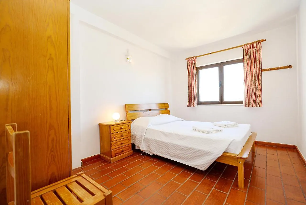B71 - Pipa'S House In Lagos 0*,  Portugal